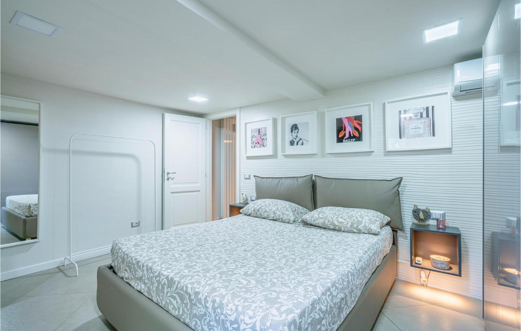 Lovely Home In Orte With House A Panoramic View Exterior foto